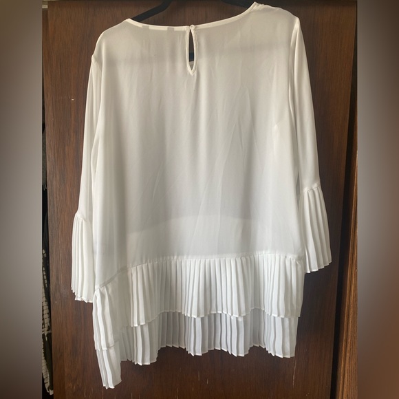 Simply Vera‎ white pleated peplum tunic - Picture 5 of 6